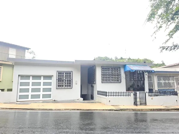 165 Calle Barcelo, Barranquitas, PR 00794