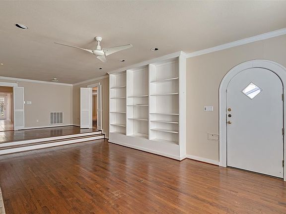 4th image of 3724 Mattison Ave