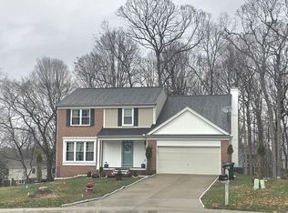 425 Thornridge Ct, Rochester Hills, MI 48307