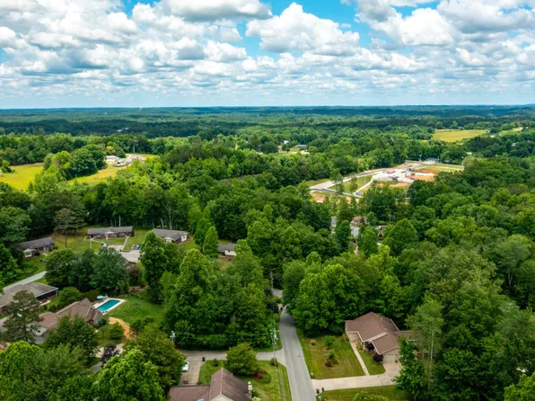 19 Sanderlin Dr, Corbin, KY 40701