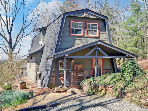 1492 Ivy Mountain Rd, Clarkesville, GA 30523