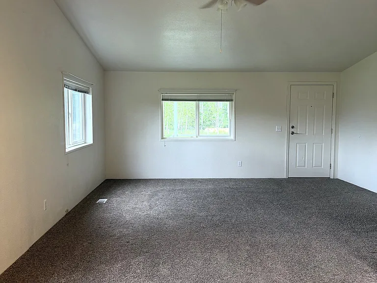 675 Auction Rd — Photo 23