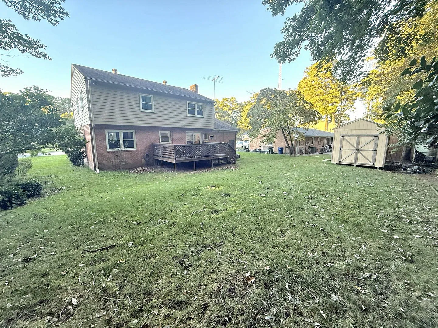 Move In Ready 4 Bedroom House in Glendale! — Photo 3