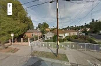 2nd image of 900 N Avenue 50