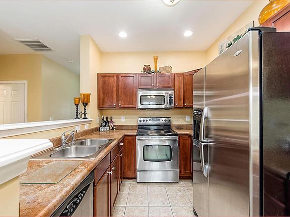 5th image of 686 Wilke Pl
