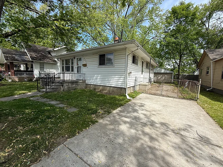 8251 Hudson Ave — Photo 1