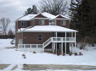 1861 Newport Rd, ANN ARBOR, MI 48103