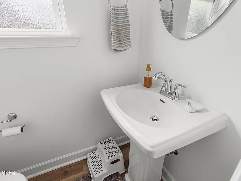 309 Raven Ln — Photo 22