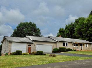134 Shoshone Trl, Mercer, PA 16137