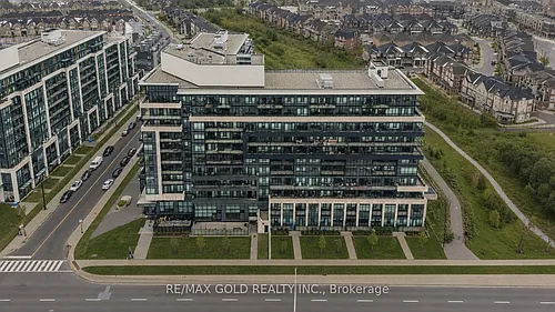 395 Dundas St W Photo 1
