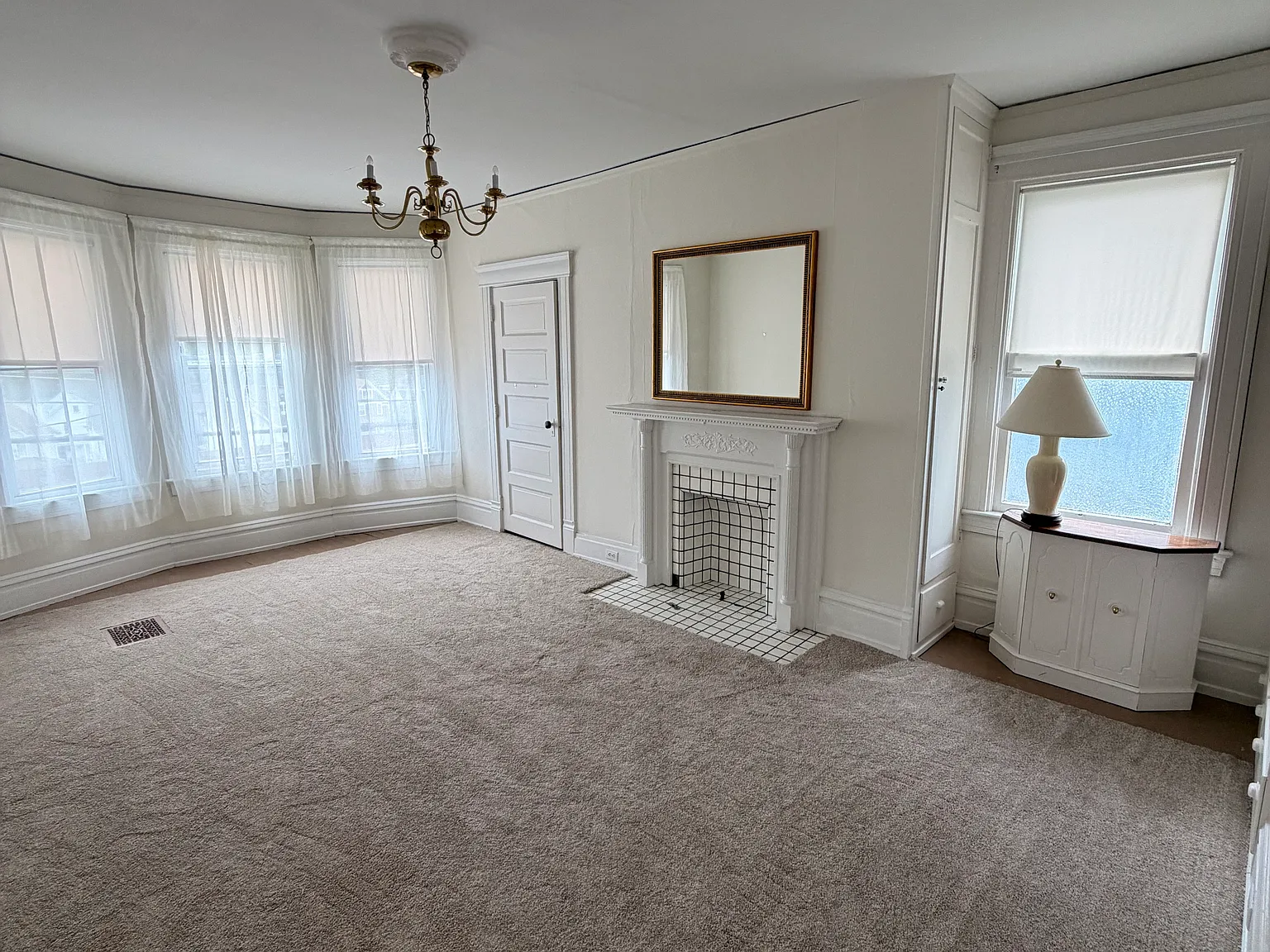 2 bed, 1200 sqft, $1,150 — Photo 2