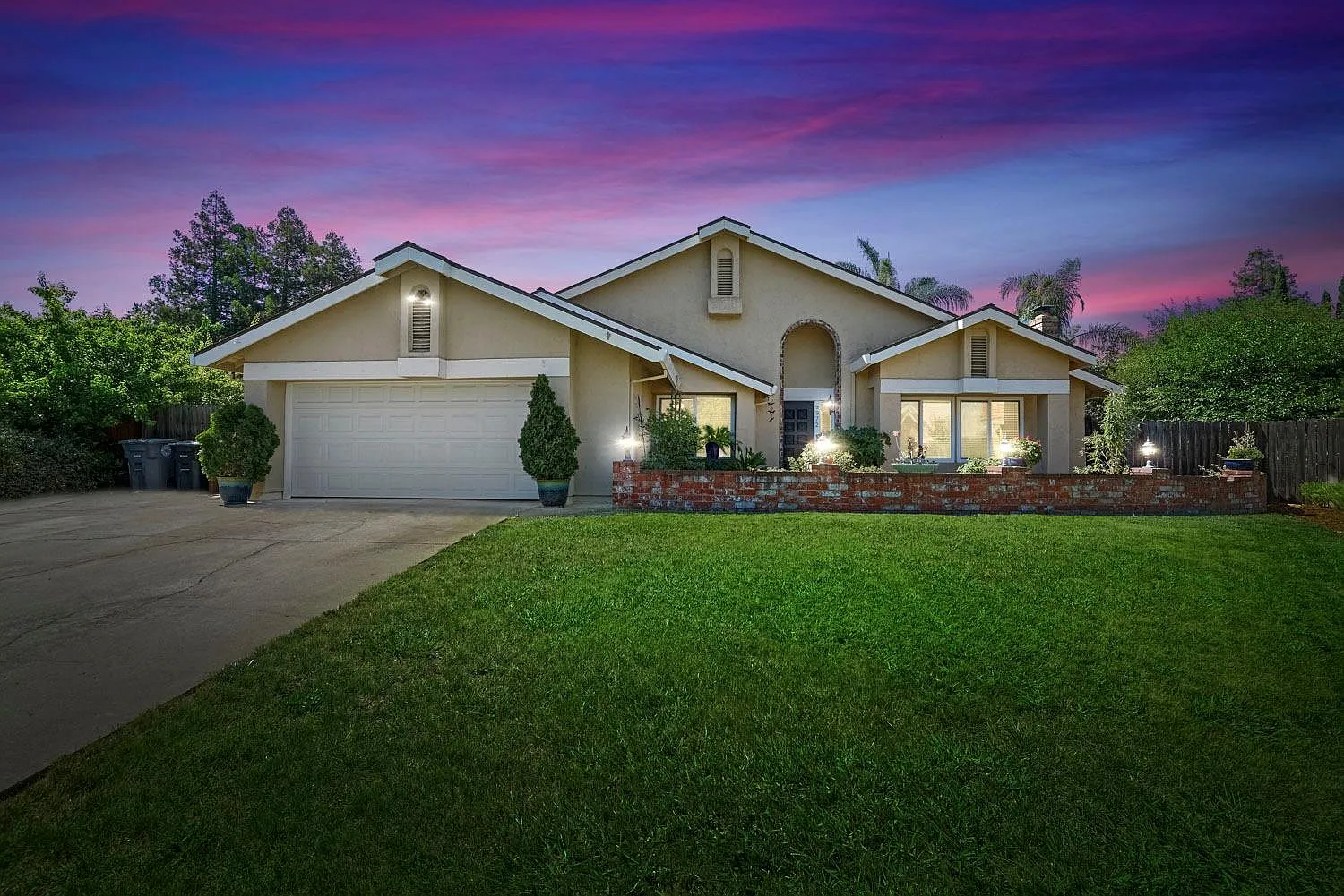 9972 Meadowcrest Ct photo 1