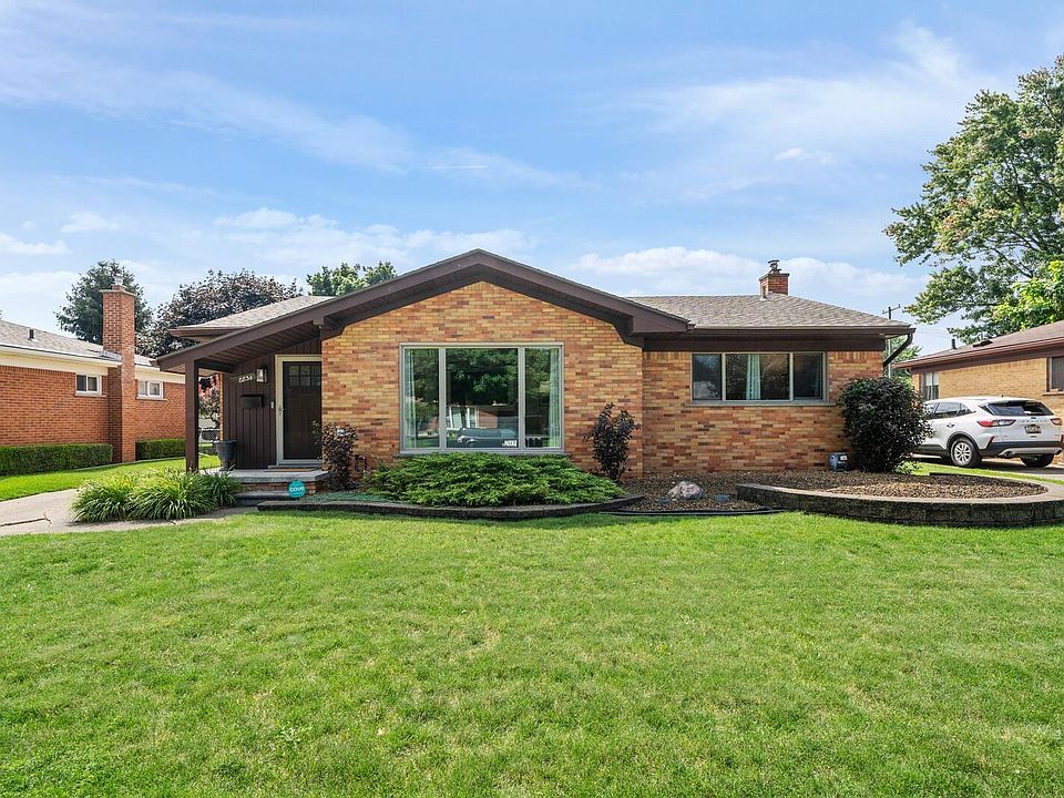 1st image of 8834 Radner Dr