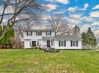 1774 Woodside Dr, East Lansing, MI