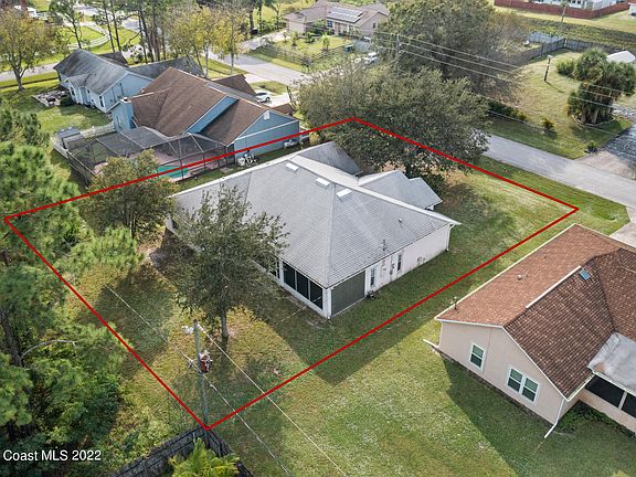 3rd image of 1531 Glendale Ave NW