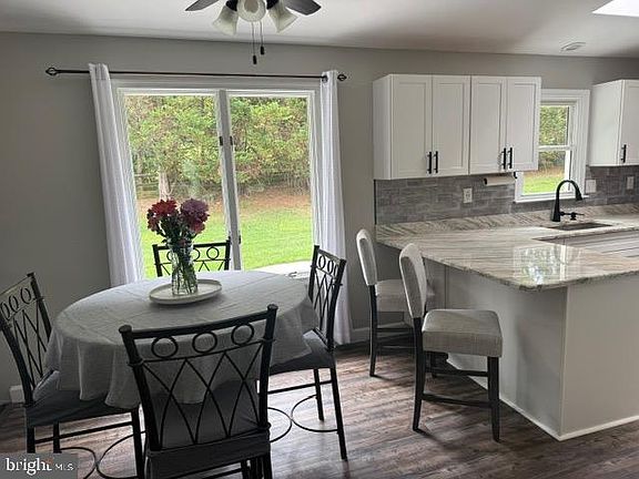 3rd image of 2607 Marston Rd