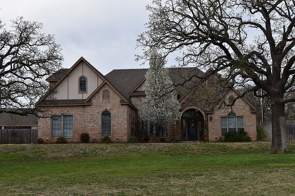 100 Overton Ridge Cir, Weatherford, TX 76088 Zillow