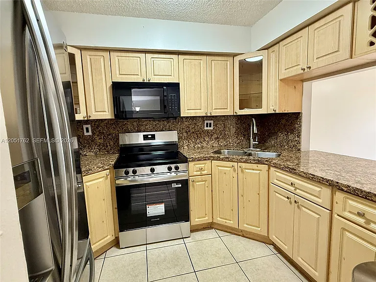 5765 W 25th Ct #402 — Photo 6