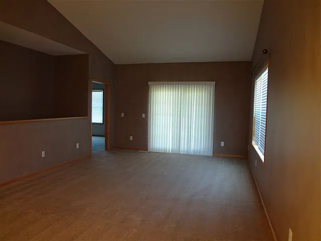 11663 Spruce Dr — Photo 5