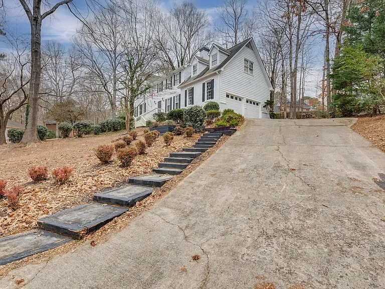 2093 Breconridge Dr SW — Photo 14