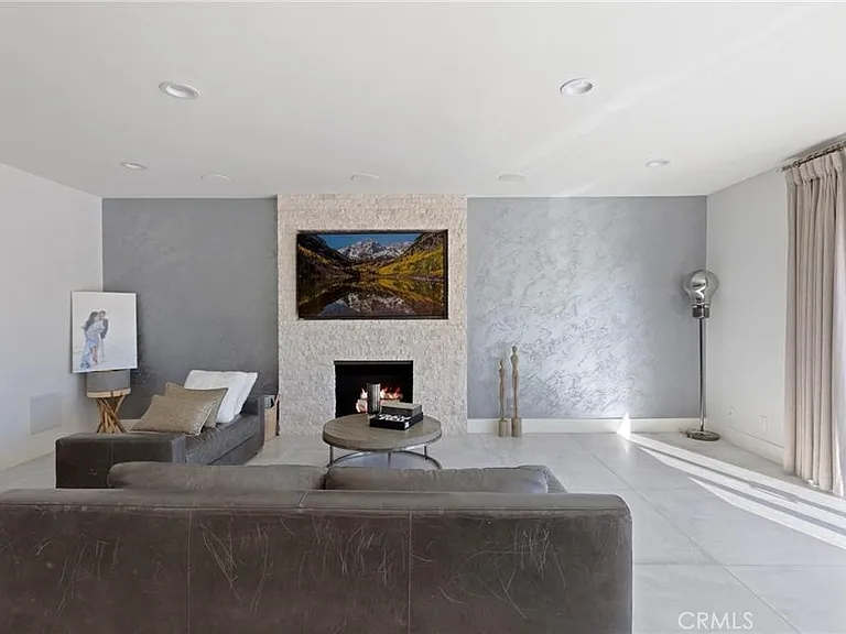2906 Mountain Pine Dr — Photo 6
