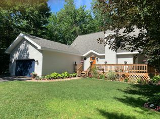 6987 Whispering Pines Dr, Gaylord, MI 49735