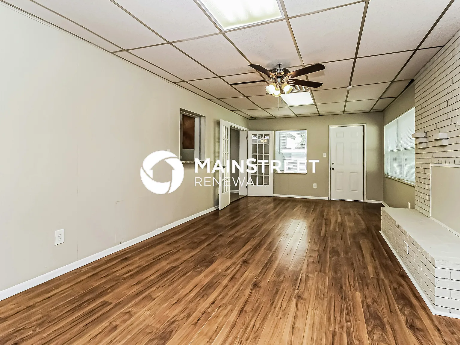 2106 Hartwell Ave — Photo 3