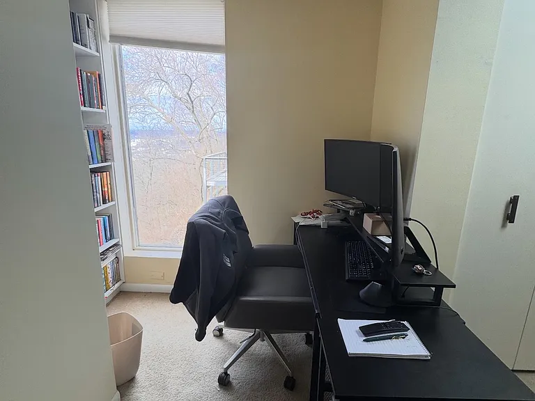 1 Foxhall Ct #1 — Photo 12