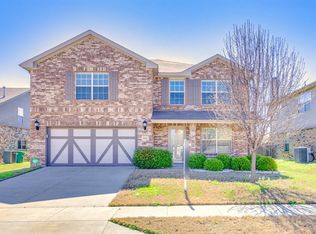 3952 Grizzly Hills Cir, Fort Worth, TX 76244