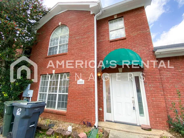 446 Cambrian Ridge Trl, Pelham, AL 35124