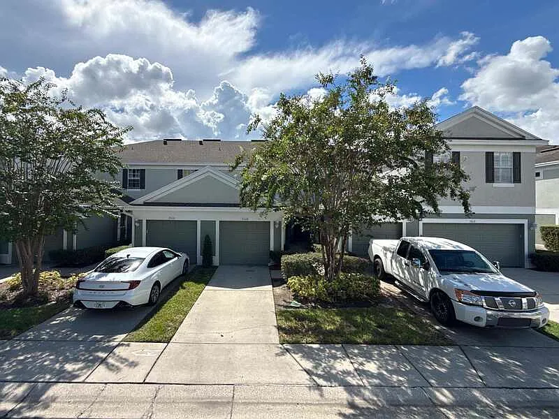 2 bed, 2.5 bath, 1240 sqft, $1,950 — Photo 4