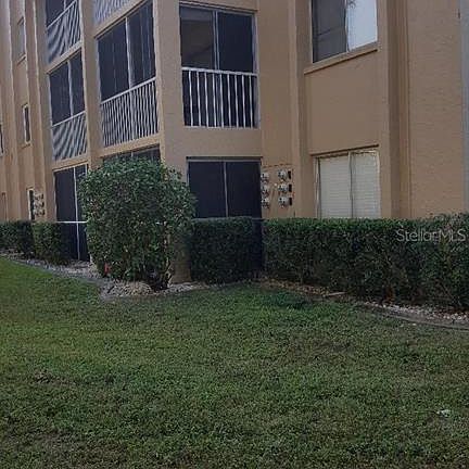4th image of 1310 Glen Oaks Dr E Unit 281E