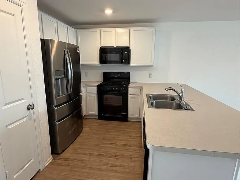 27006 Winward Creek Trl — Photo 6