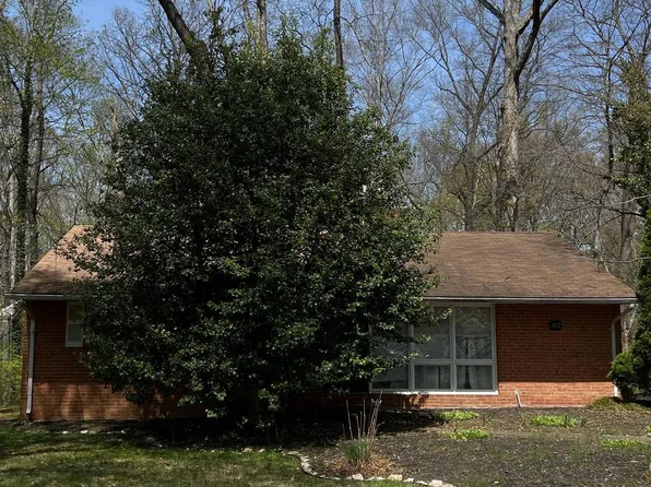 7432 Hastings St, Springfield, VA 22150