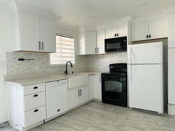 3rd image of 6565 N 19TH Avenue #27