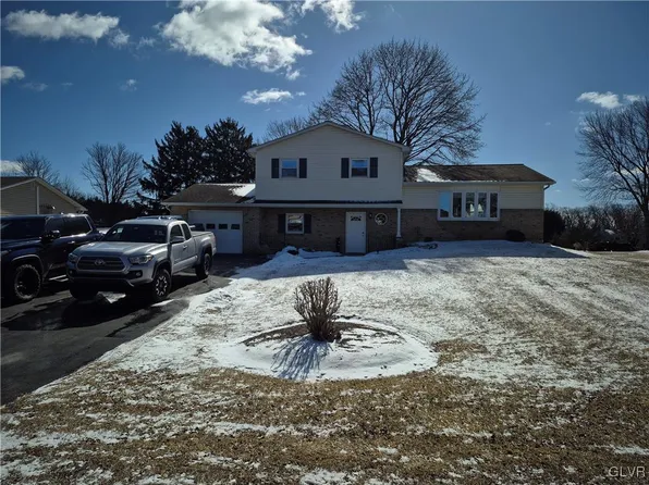 6432 Fir Rd, Allentown, PA 18104