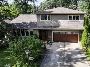228 Mark Dr, Glenview, IL 60025