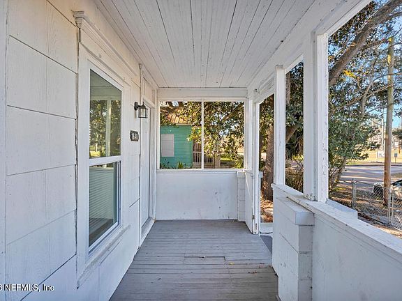 2nd image of 1648 36TH Street W