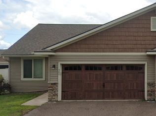 588 Blue Karner Dr, Altoona, WI 54720