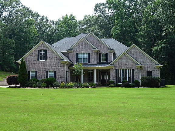 3rd image of 1181 White Oak Dr
