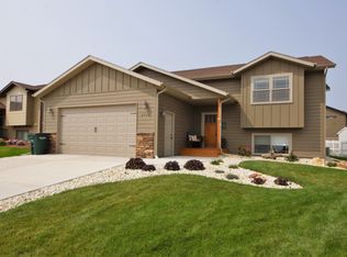 6538 Astoria Ln, Summerset, SD 57718