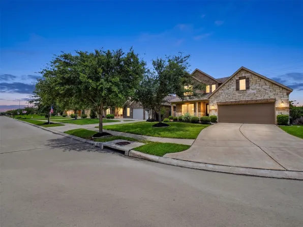 2135 Llerena Ln, League City, TX 77573