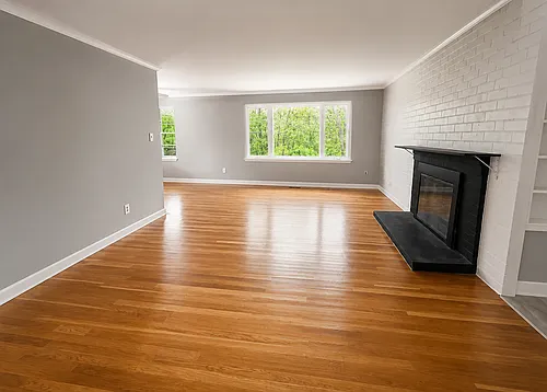 33 Vincent Ave Photo 1