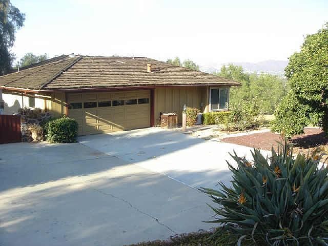 1st image of 1350 Hardin Dr