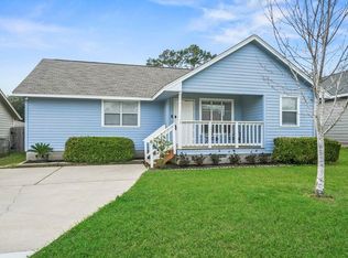 15025 Conroe Bay Blvd, Willis, TX 77318