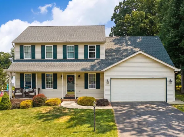1719 Deer Ford Way, York, PA 17408