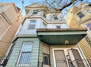 132 Ridge St, Newark, NJ 07104