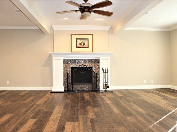 4th image of 4601 Suzanne Ave