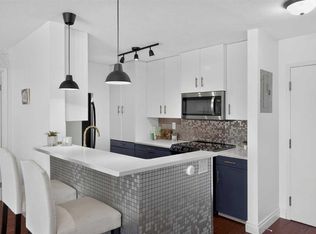 27 SE Grier Pl NE #5208, Calgary, AB T2K5Y5