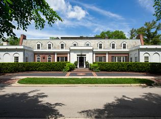 1010 Spring Ln, Lake Forest, IL 60045